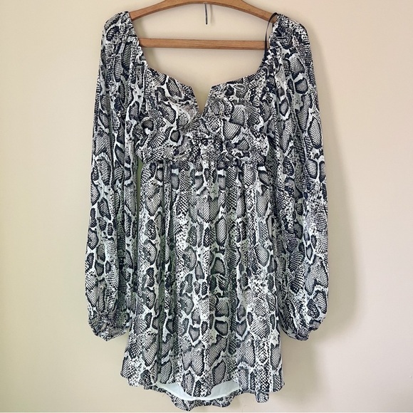 Forever 21 Gray Snakeskin Baby Doll Mini Dress - Picture 2 of 5